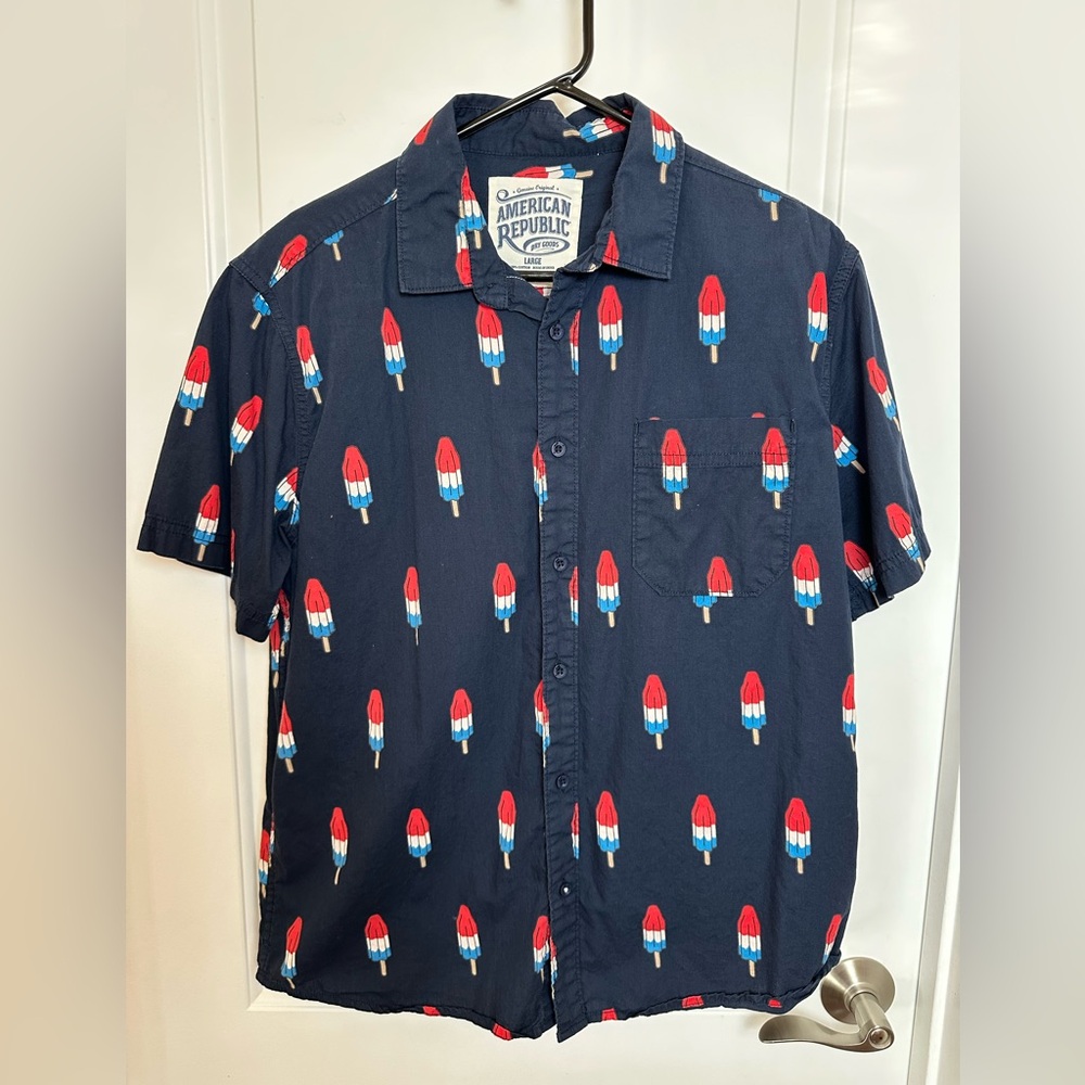 American republic Bomb Popsicle Men’s SS Button down Large 4th July
